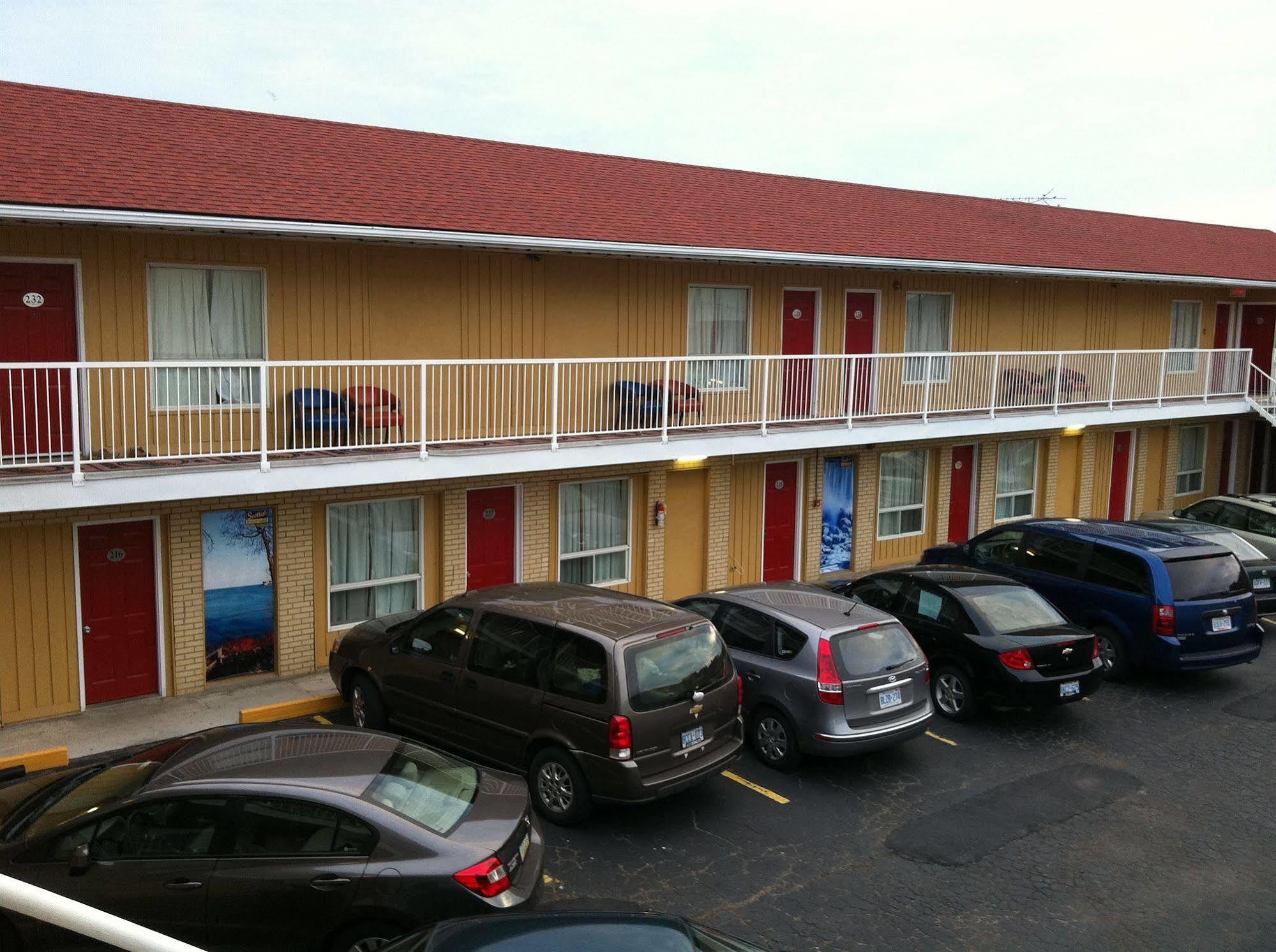 Scottish Inn Near The Falls And Casino Niagara Bagian luar foto